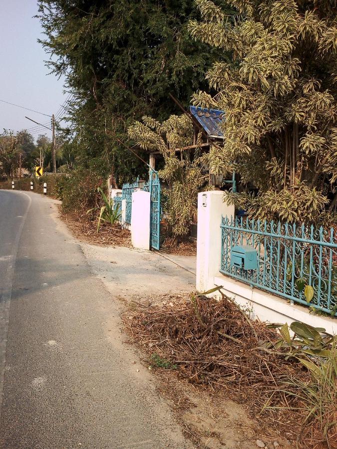 Tent Konok Otel Ban Huai Dua Dış mekan fotoğraf